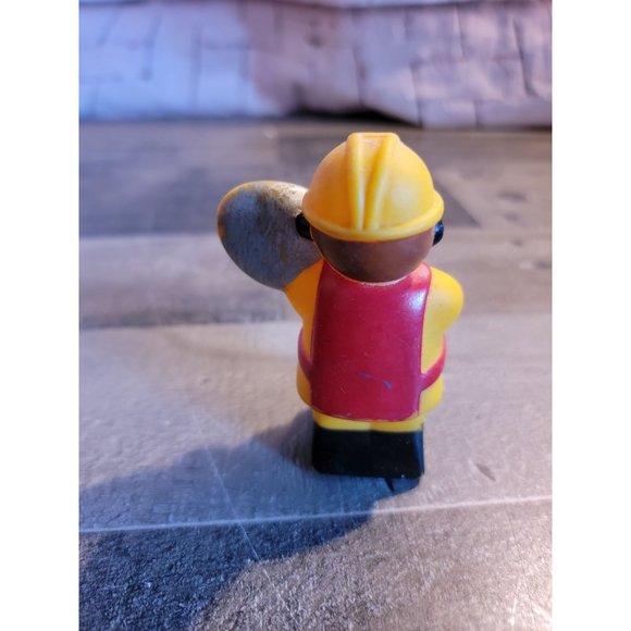 Construction worker man shovel sunglasses people toy figure - Picture 4 of 6